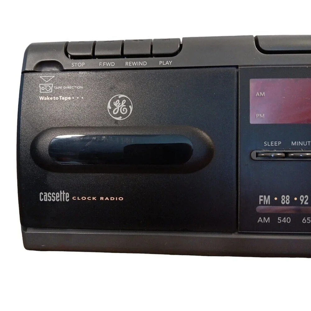 GE Cassette Clock Radio Alarm Clock 7-4936A Tape Deck Vtg TESTED & WORKS